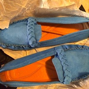 Cornflower blue moccasins size 10 in womens